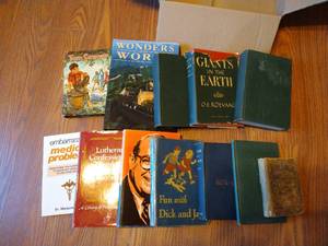 lot 438 image: Box of Books