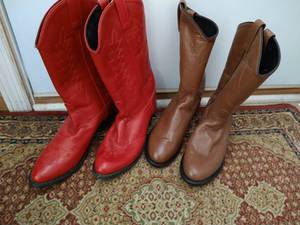 lot 447 image: (2) Pairs Cowboy Boots