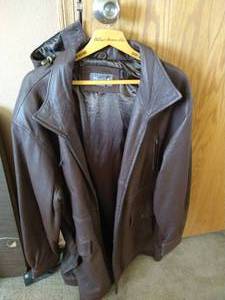 lot 467 image: Wilsons XL Leather Long Coat