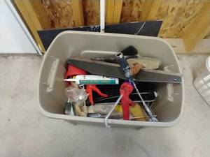 lot 506 image: Tote of Paint Supplies