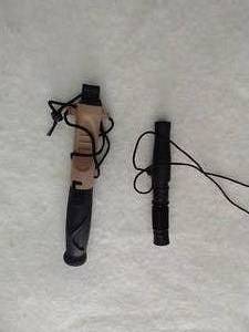 lot 564 image: (2) Deer Grunt Calls