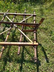 lot 582 image: Vintage Tine Style Drag