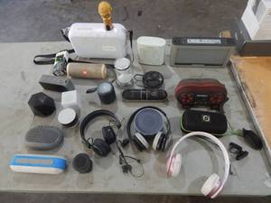 Bluetooth Speakers & Headphones