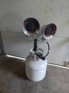 Double Sunflower Heater With 20Lb. Propane Tank