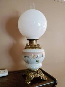 Hurricane Style Lamp