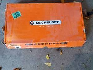 Le Creuset Cast Iron Enameled Grillit