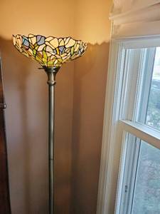 Tiffany Style Stained Glass Floor  Lamp