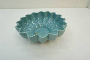 red wing centerpiece bowl