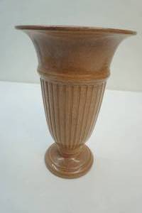 red wing urn vase