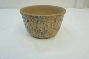 red wing spongeware bowl