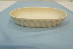 red wing dish