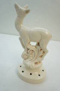 red wing deer statue