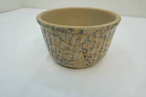 red wing spongeware bowl