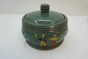1940s red wing pot with lid