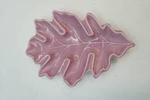 red wing leaf dish