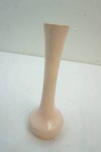 red wing bud vase