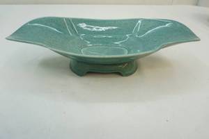 red wing dish