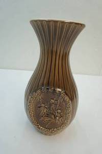 red wing vase