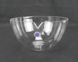 Set of 4 Glass 385 ML Evaporating Dishes With Spout - Made in West Germany