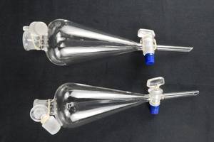 Set of 2 Glass 125 ML Separatory Funnels With Teflon Stopcocks and Stoppers