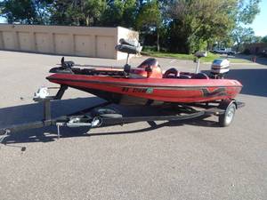 1997 NItro Z5 Bass Boat-Mercury Tracker 90-Trailer
