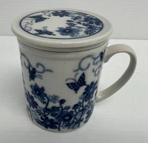 Antique Japanese Porcelain Three Piece Tea Cup (No Chips Or Cracks) 4 x 4 x 3