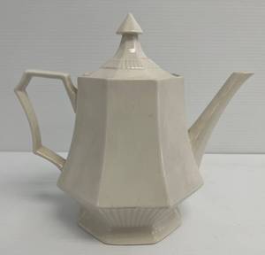 Vintage Independence Ironstone Teapot (No Chips Or Cracks)  9 x 10