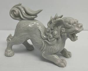 Antique RARE Porcelain Blac De Chine Foo Shi Dog Fitz & Floyd (No Cracks Or Chips Present)