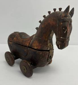 Vintage Hand Carved Wooden Horse Trinket Box On Wooden Wheels 9 x 7 12 x 4 14
