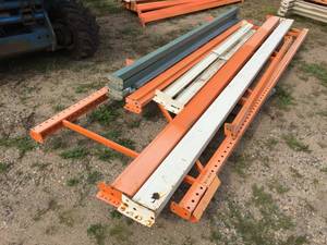 lot 13 image: Group Misc Pallet Racking Components