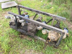 lot 22 image: Triple Hydraulic Pump Unit