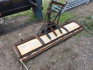 lot 30 image: 7 12 Meyer Snow Plow