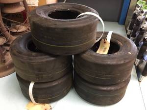 lot 47 image: (5) 9 x 3.50-4 Rubber Tire Slicks