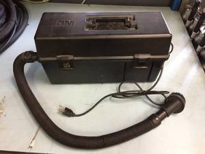 lot 49 image: 3M Electronics Service Vacuum