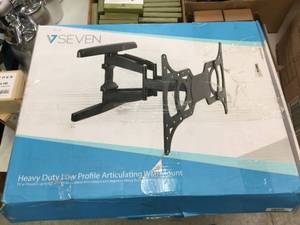 lot 63 image: VSEVEN Heavy Duty TV Wall Mount
