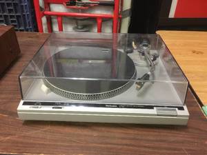 lot 81 image: Vintage Technics SL-B2