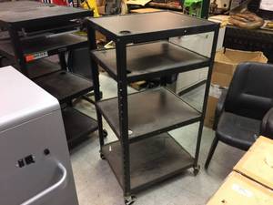 lot 162 image: Luxor Rolling Metal Cart 28 x 24 x 54