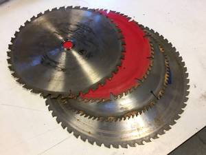 lot 192 image: 4 Used Saw Blades 12-14