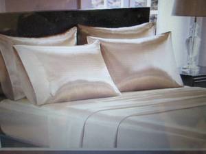 Madison Park Essentials Satin Wrink...