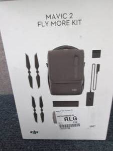 LB- DJI Mavic 2 Fly More Kit open b...