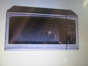 Hamilton Beach 1.3 Cu. Ft. 1000-Wat...