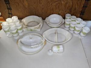 lot 114 image: 24 Piece Collection of Cups, Casserole Dish with Cover, Baking Dishes and More