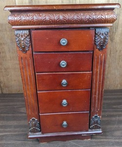 lot 242 image: Elegant Powell Jewelry Armoire