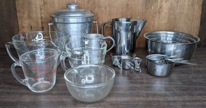lot 204 image: Vintage Glass and Stainless Steel Measuring Cups and Spoons, Ice Bucket, Stainless Steel Prep Bowls, and More