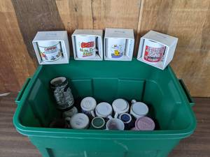 lot 300 image: Collection of Vintage Mugs Shoebox and More