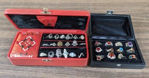 lot 306 image: Collection of Costume Jewelry Rings with Jewelry Boxes