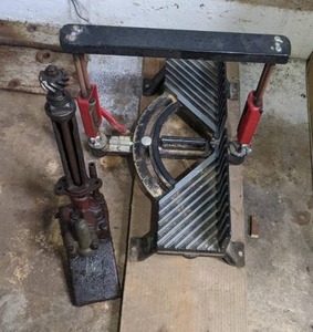 lot 177 image: Heavy Duty Miter Box and Mystery Device