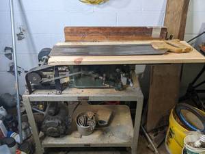 lot 192 image: Vintage Delta Table Saw