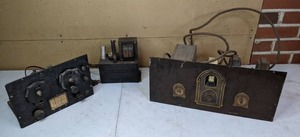 lot 340 image: Vintage Faces for Radios