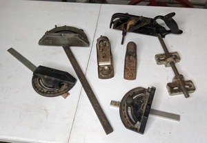 lot 400 image: Set of Vintage Carpentry Tools Miter Gauges, Planes, and More